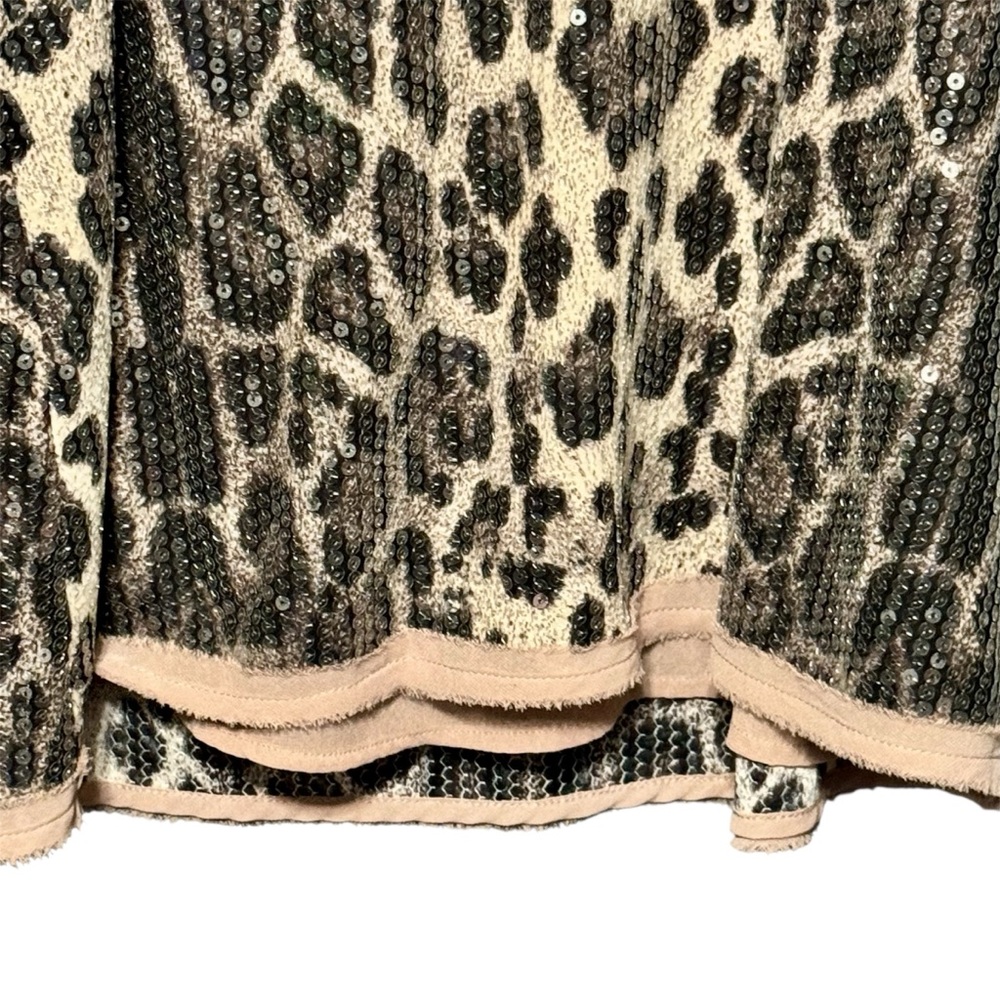 ENTRO Fully Sequined Animal Leopard Print Raw Edge Sleeveless Tank Blouse - Picture 9 of 11